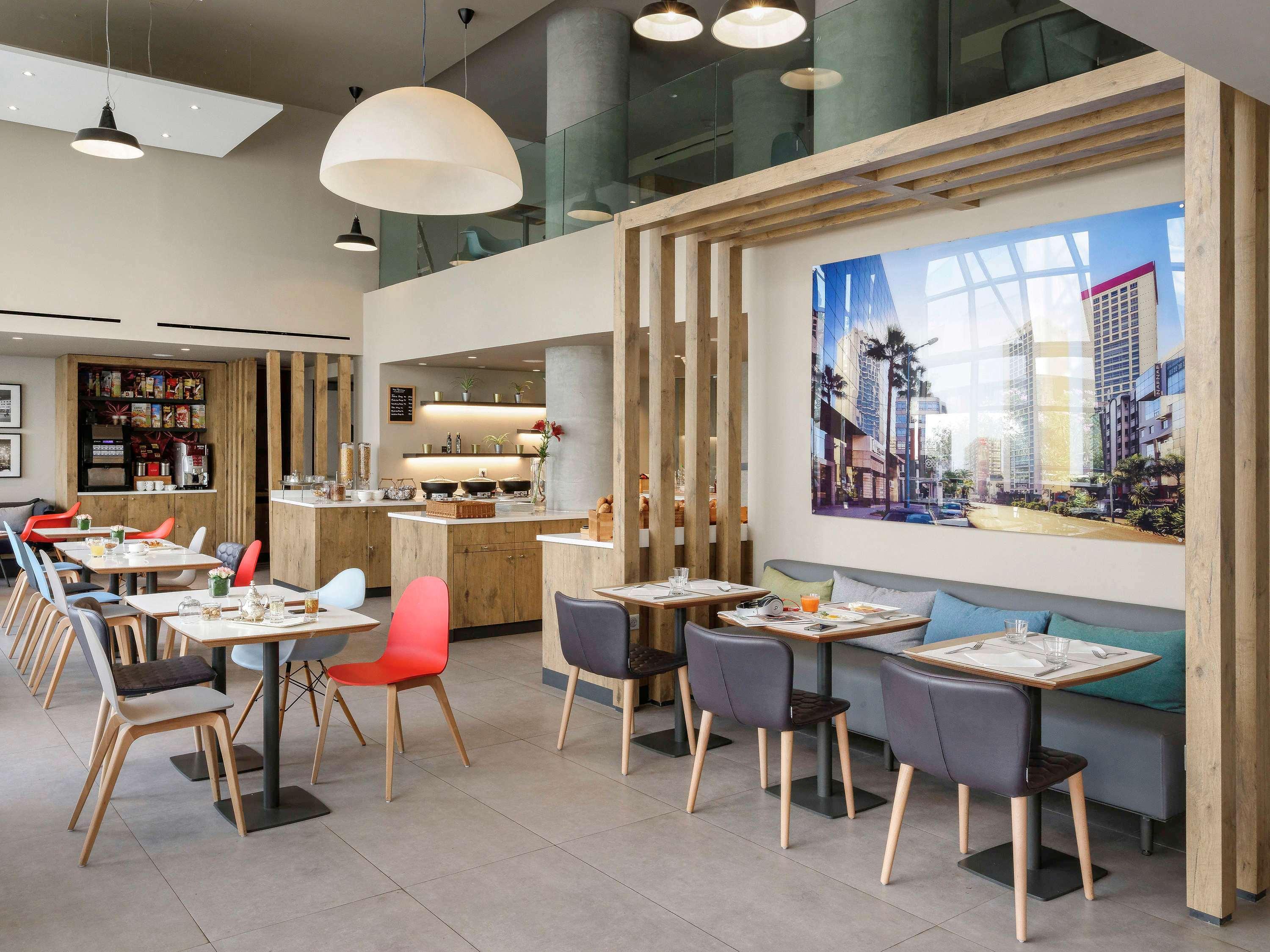 Отель Ibis Casablanca Sidi Maarouf Экстерьер фото