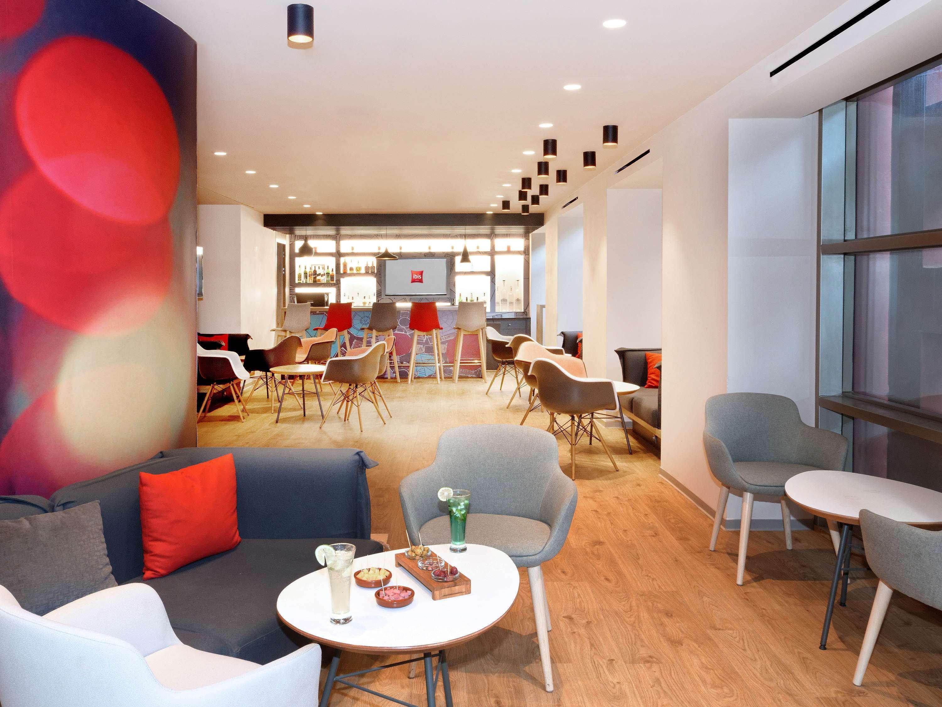 Отель Ibis Casablanca Sidi Maarouf Экстерьер фото