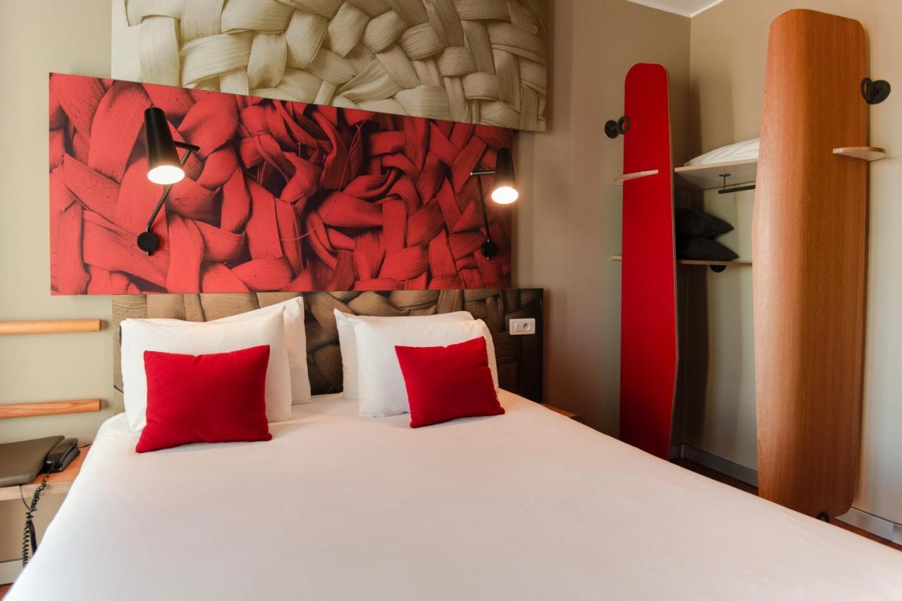 Отель Ibis Casablanca Sidi Maarouf Экстерьер фото