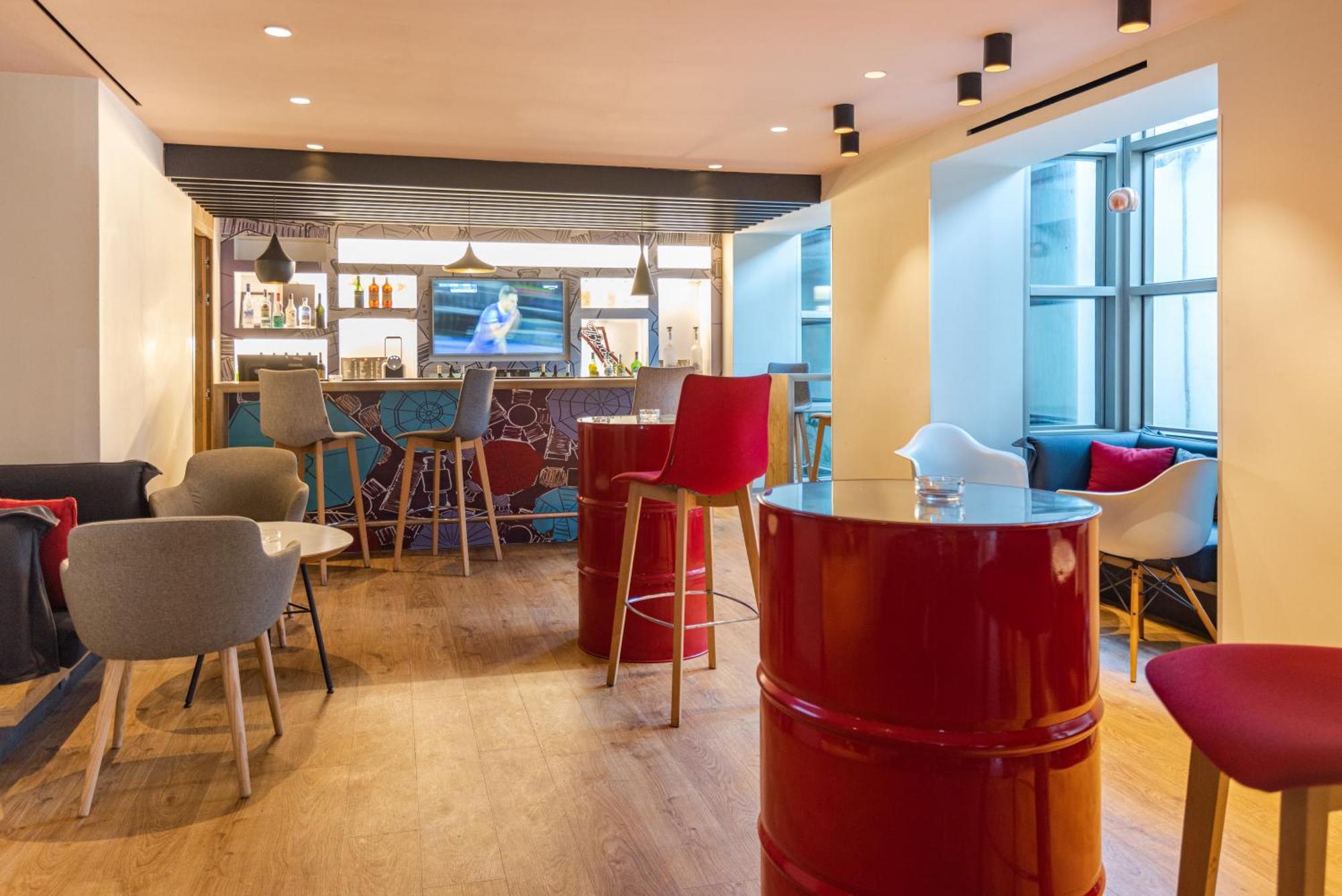 Отель Ibis Casablanca Sidi Maarouf Экстерьер фото