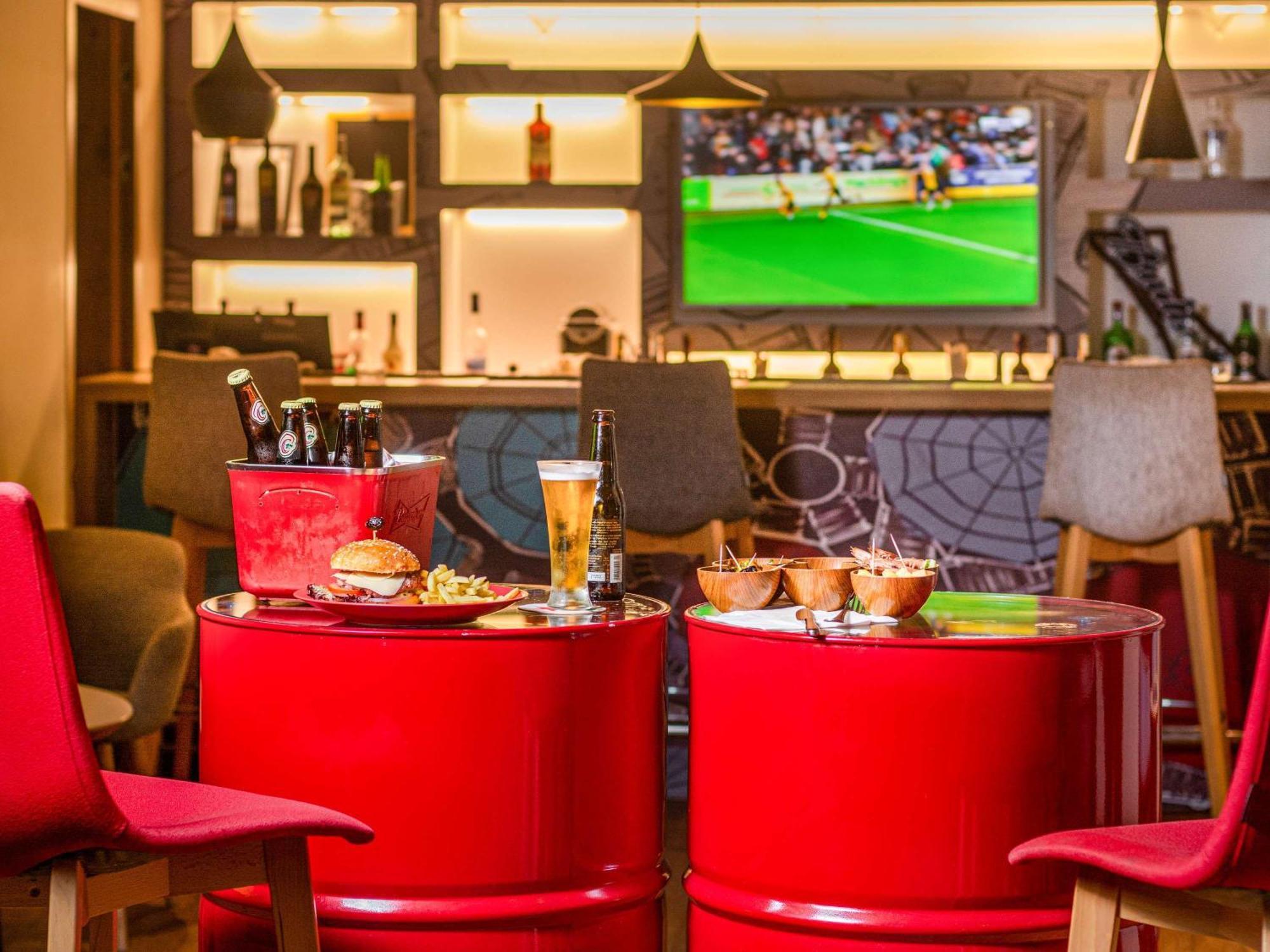Отель Ibis Casablanca Sidi Maarouf Экстерьер фото