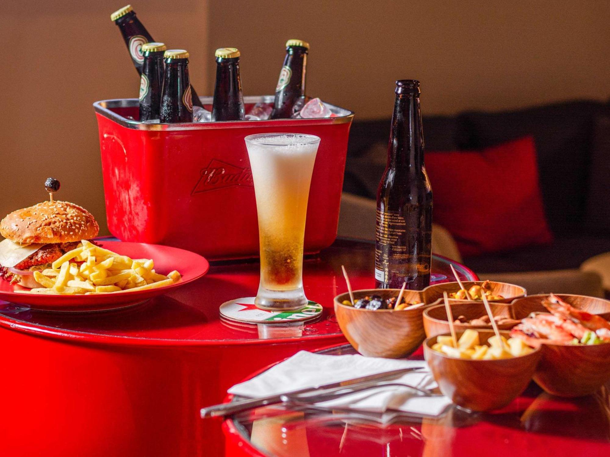 Отель Ibis Casablanca Sidi Maarouf Экстерьер фото